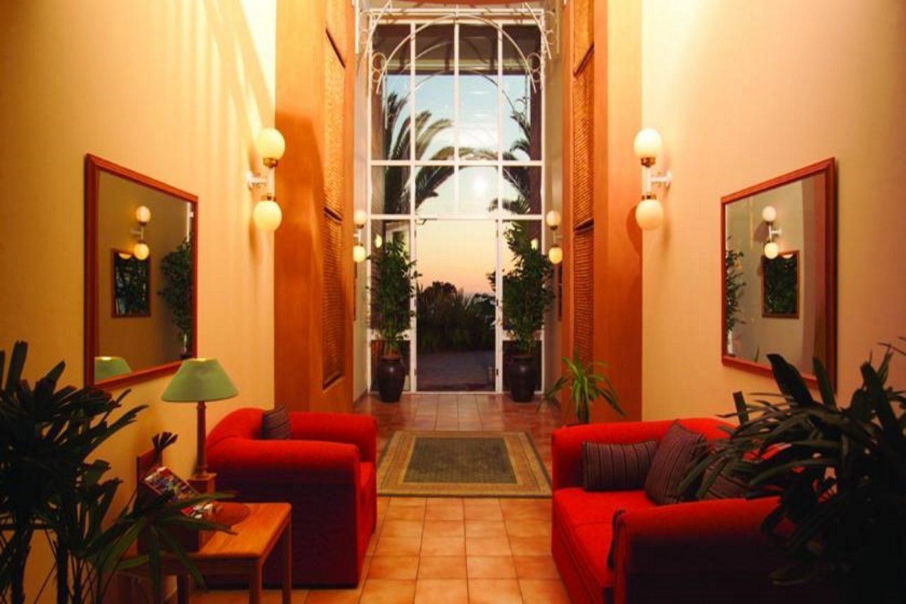 פורט אליזבת' Brookes Hill Suites Hotel מראה חיצוני תמונה